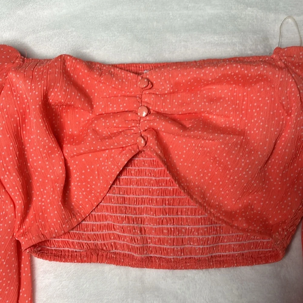 pink coral blouse crop top - Picture 2 of 3
